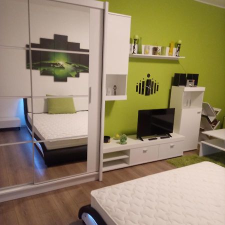 M&D Apartman Эгер Экстерьер фото