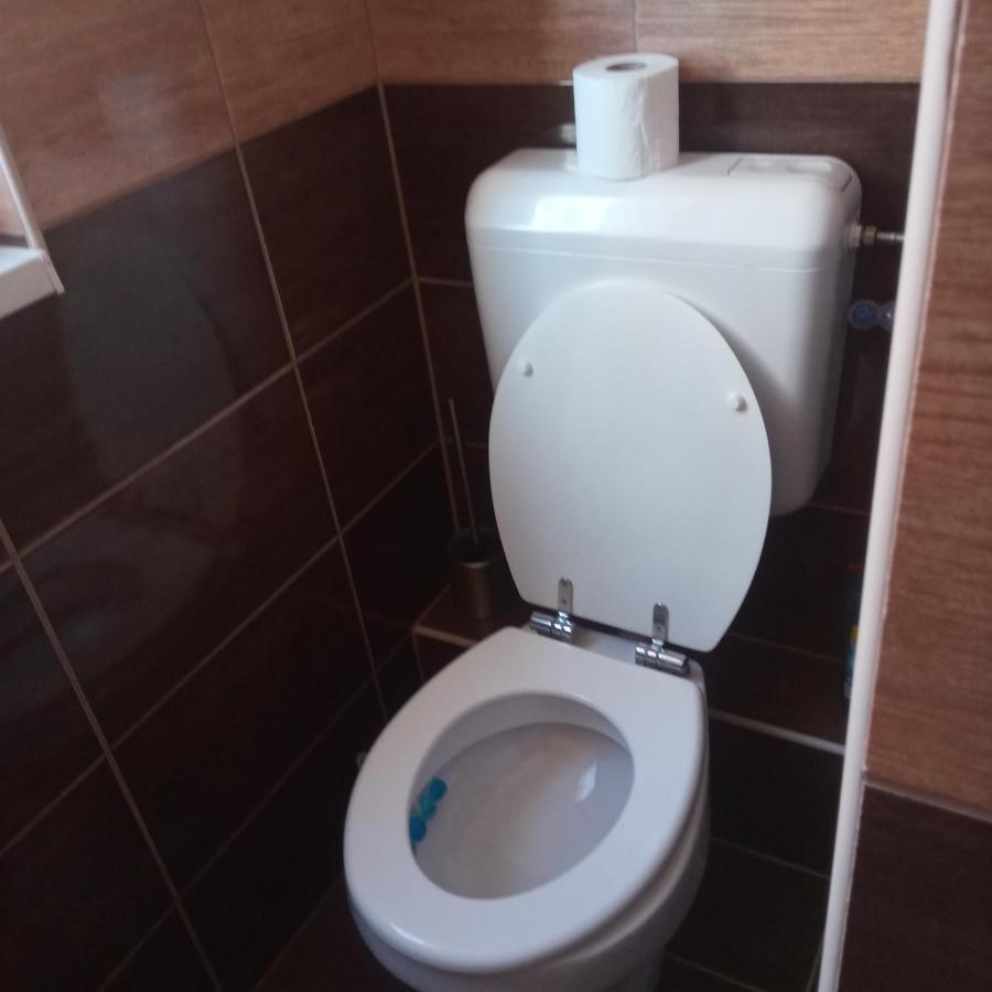 M&D Apartman Эгер Экстерьер фото